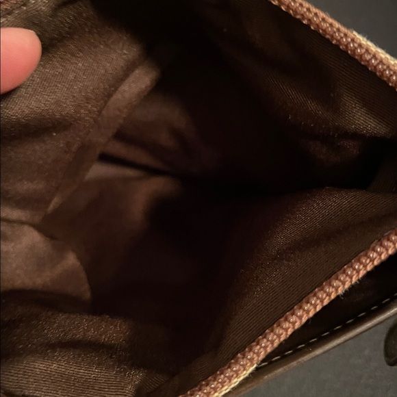 Vintage Coach crossbody bag w/adjustable strap. brown&beige with stitched C’s. - Picture 5 of 6